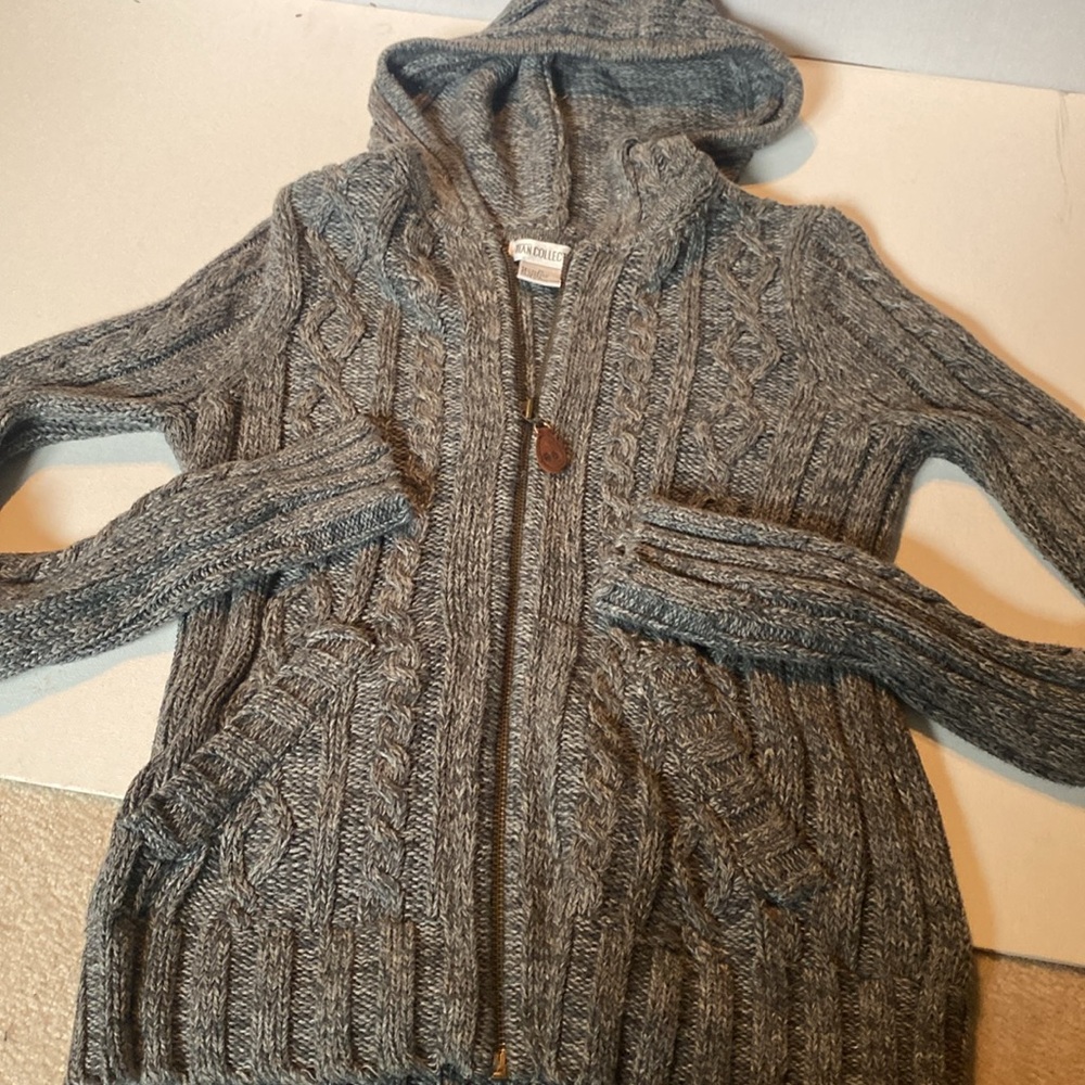 Vintage TIAN Collection Heavy Cable Knit Gray Zip-up Hooded Cardigan